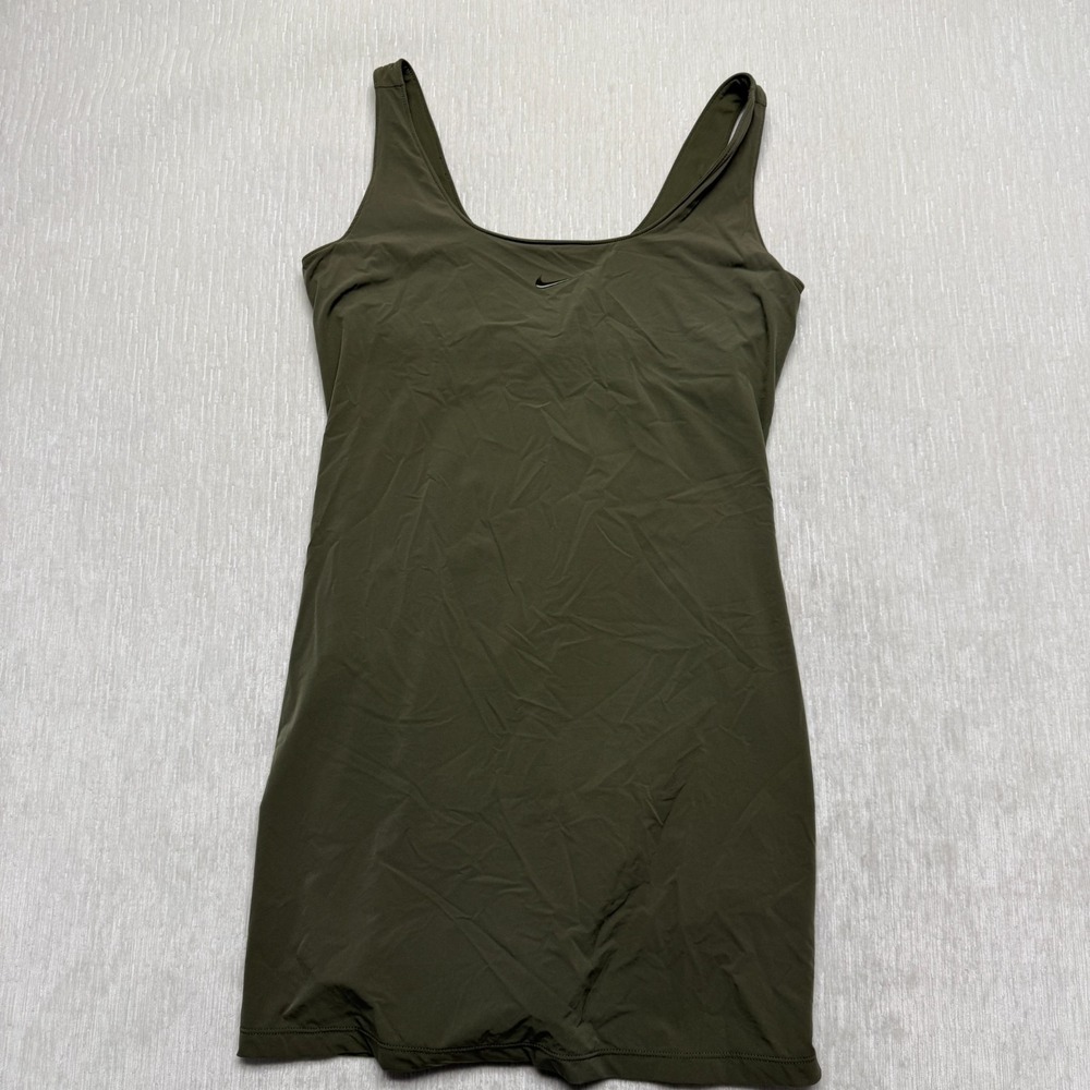 Nike Bliss Luxe Training Dress Womens Small Green Built-In Shorts DQ6060-325